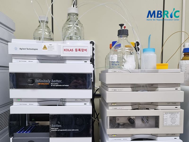 고속액체크로마토그래프(HPLC)